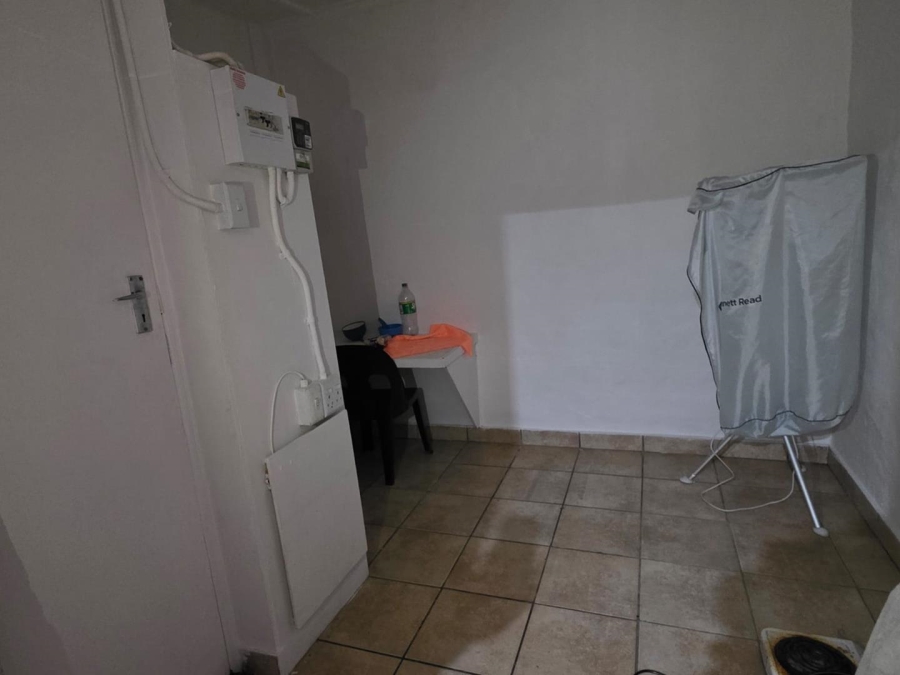 10 Bedroom Property for Sale in Brandwag Free State